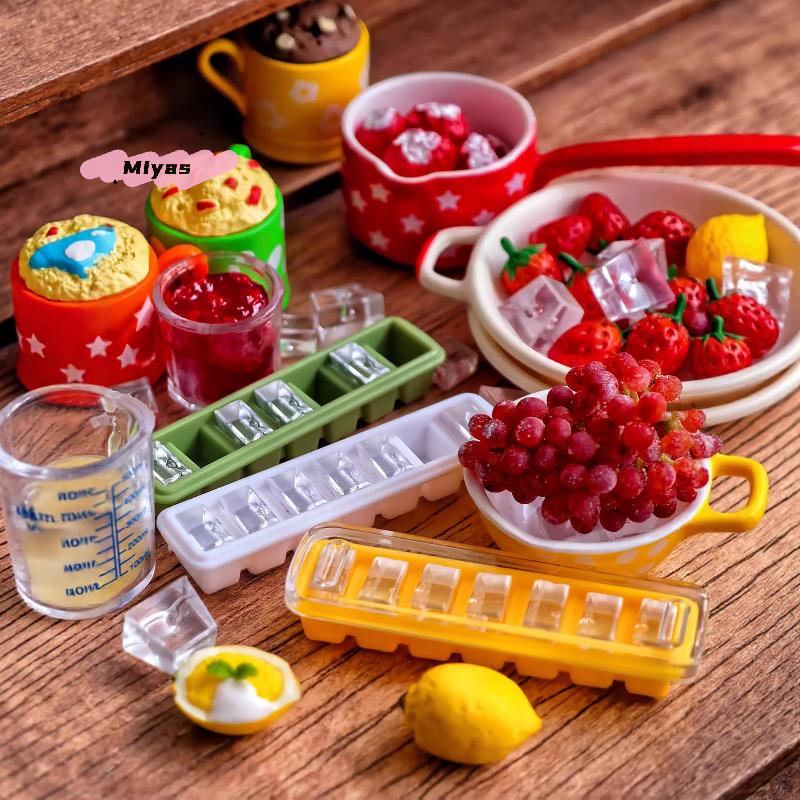 2Pcs Miniature Dollhouse Ice C – обзор и цена Sports Equipment Cabinet